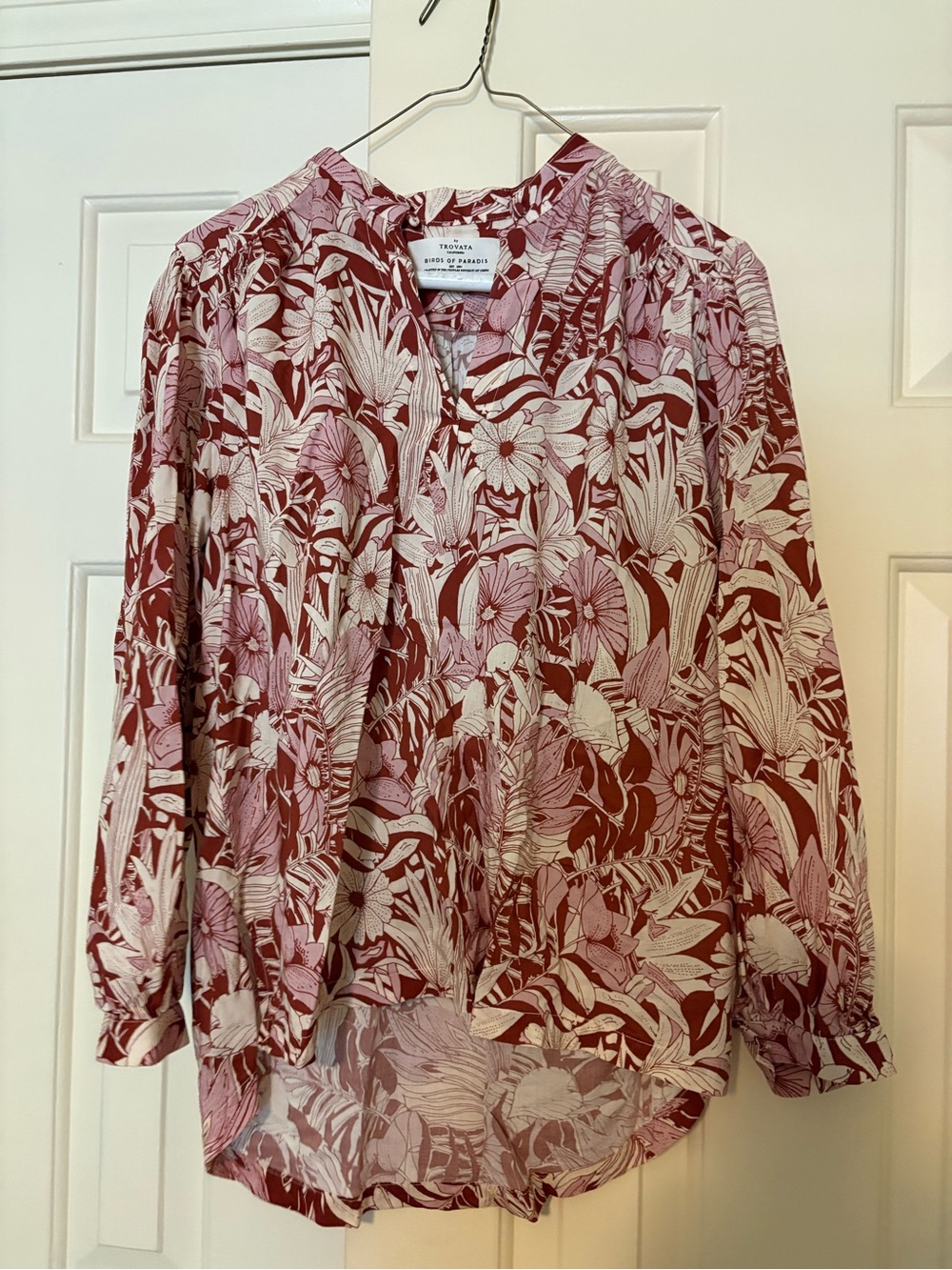 Trovata Floral Button-Up Blouse in Pink and Burgundy